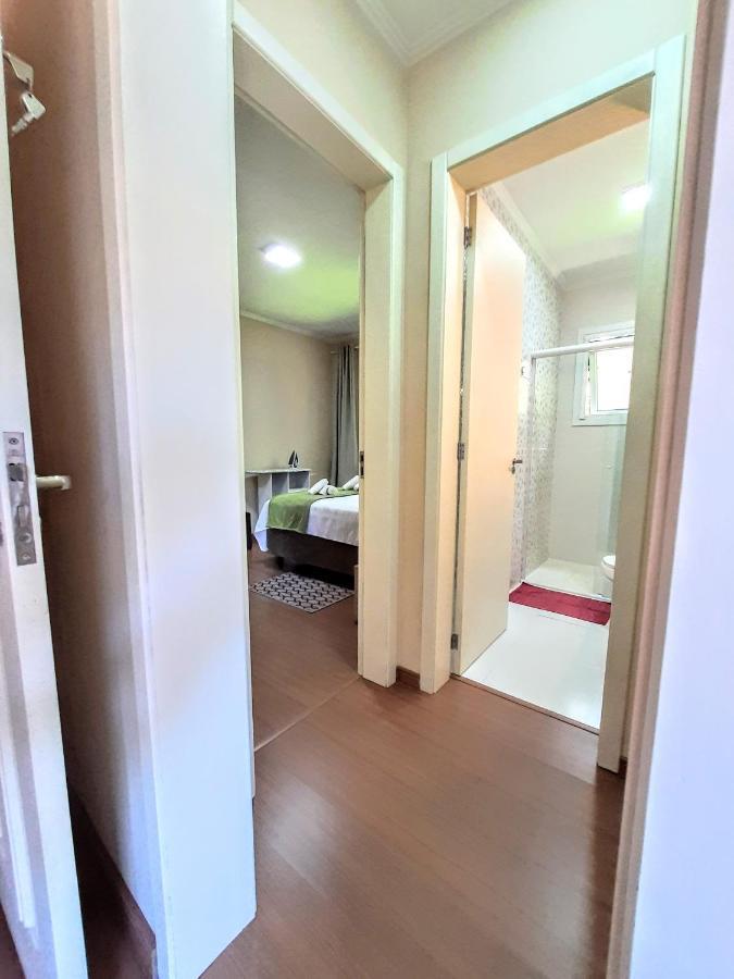 Apartamento Refúgio do Ipê em Gramado - Próximo ao Lago Negro Exterior foto